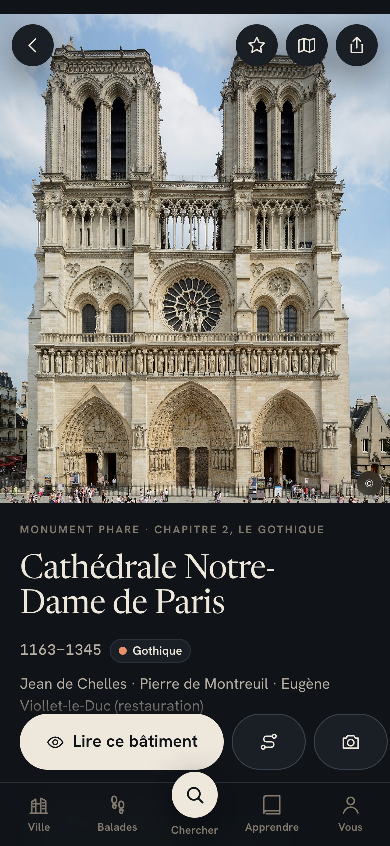 La page d’un bâtiment dans Flâne : le Pont-Neuf, avec son accroche et ses détails à repérer